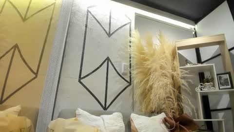 Snapshot of nicolross_ chatting on April 2026 09:56:02 PM NicolRoss online show from April 2026 09:56:02 PM