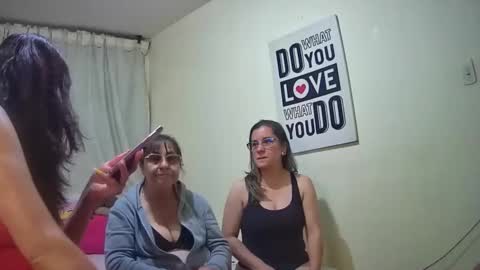 nicoltatiana_ online show from October 2025 11:46:01 PM