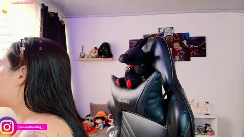 Lizzie online show from April 2026 01:15:02 PM