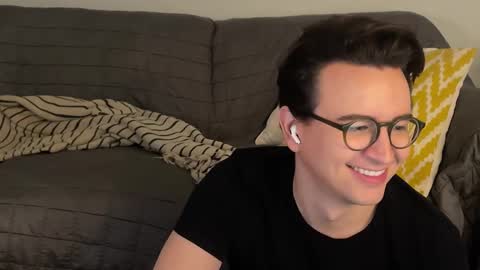 Snapshot of nigelhart chatting on December 2024 02:42:02 AM Nigel Hart online show from December 2024 02:42:02 AM