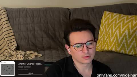 Snapshot of nigelhart chatting on January 2025 01:58:01 AM Nigel Hart online show from January 2025 01:58:01 AM