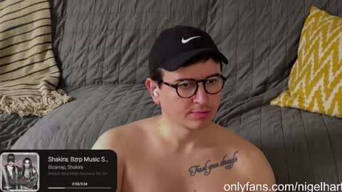 Snapshot of nigelhart chatting on January 2025 03:28:01 PM Nigel Hart online show from January 2025 03:28:01 PM