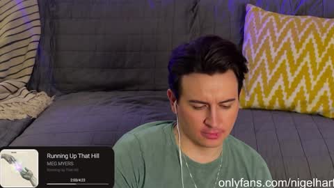 Snapshot of nigelhart chatting on January 2025 12:25:01 AM Nigel Hart online show from January 2025 12:25:01 AM