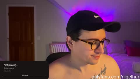 Snapshot of nigelhart chatting on January 2025 02:04:02 AM Nigel Hart online show from January 2025 02:04:02 AM