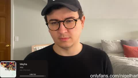 Snapshot of nigelhart chatting on January 2025 04:30:02 PM Nigel Hart online show from January 2025 04:30:02 PM