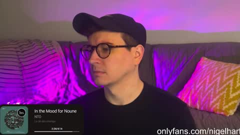 Snapshot of nigelhart chatting on February 2025 01:02:01 AM Nigel Hart online show from February 2025 01:02:01 AM