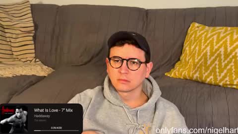 Snapshot of nigelhart chatting on February 2025 03:06:01 AM Nigel Hart online show from February 2025 03:06:01 AM