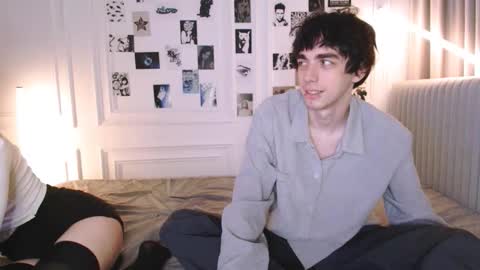 Stan  Angel online show from November 2025 10:52:02 PM