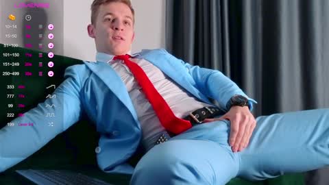 Snapshot of night_wwwolf chatting on January 2025 04:03:01 AM Jameson online show from January 2025 04:03:01 AM