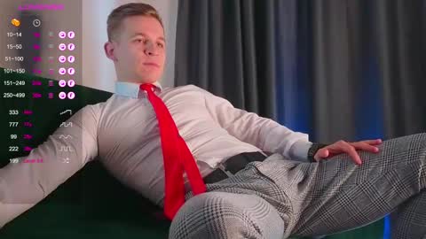 Snapshot of night_wwwolf chatting on February 2025 12:30:02 PM Jameson online show from February 2025 12:30:02 PM