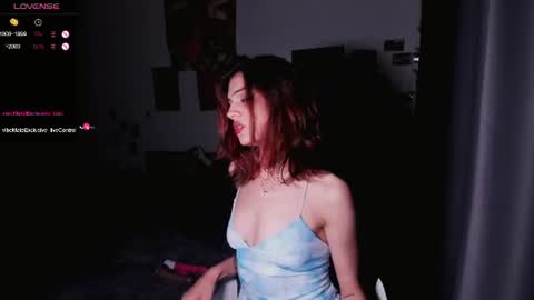 Snapshot of nightfloatt chatting on June 2026 11:40:01 PM Daisy online show from June 2026 11:40:01 PM