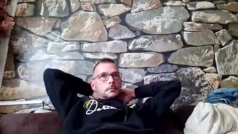 MikeVanDyck online show from October 2025 04:13:02 PM