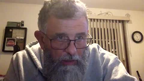 nightmoves1970 online show from February 2025 03:26:02 AM