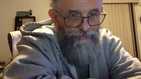 nightmoves1970 online show from February 2026 01:20:02 AM