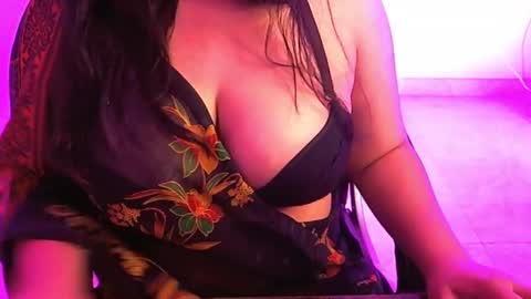 nightqueen107446 online show from February 2025 09:06:02 AM