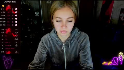 nigo_nika online show from December 2024 01:07:02 PM