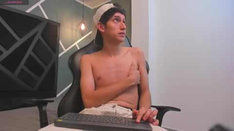 Nick online show from November 2025 11:15:01 PM