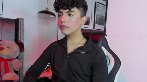 niick_twink online show from September 2025 07:36:02 PM