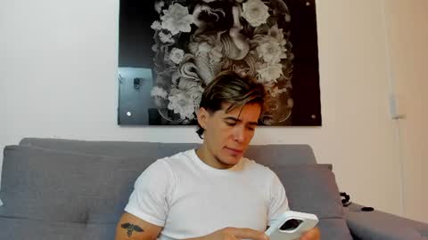 Niick online show from June 2026 02:47:02 AM