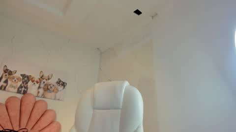 Snapshot of niickyjones chatting on January 2026 09:31:02 PM Anni online show from January 2026 09:31:02 PM