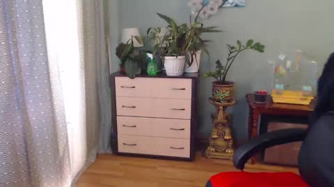 Snapshot of nika_black111 chatting on February 2025 01:08:02 PM Nika online show from February 2025 01:08:02 PM