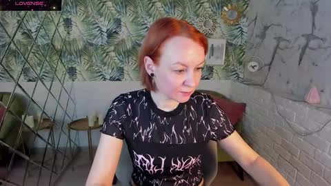 Snapshot of nika_gentle chatting on January 2025 05:59:02 AM Nika online show from January 2025 05:59:02 AM