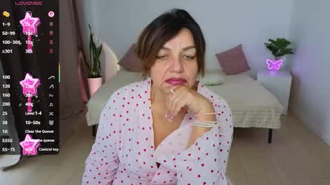 Nika light online show from November 2025 12:27:02 PM