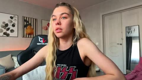 Russian sweet baby online show from May 2026 02:27:02 PM
