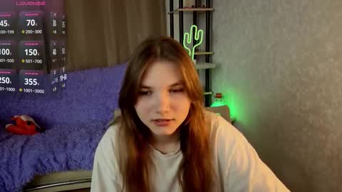 Nika online show from September 2025 05:48:01 PM