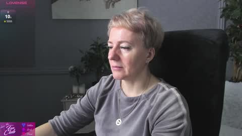 Nika online show from December 2024 05:18:02 AM