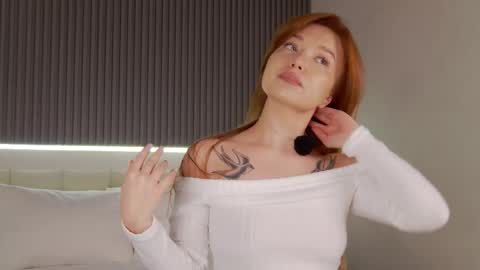 Snapshot of nikadines chatting on November 2025 06:13:01 AM Nika online show from November 2025 06:13:01 AM