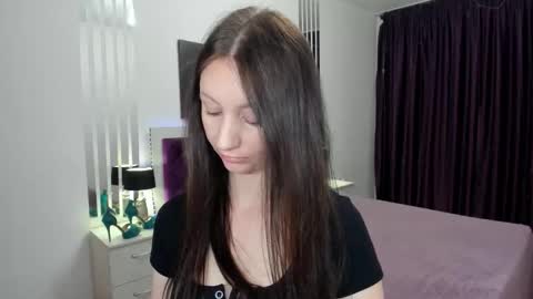 NikaLewis online show from April 2026 04:48:01 AM