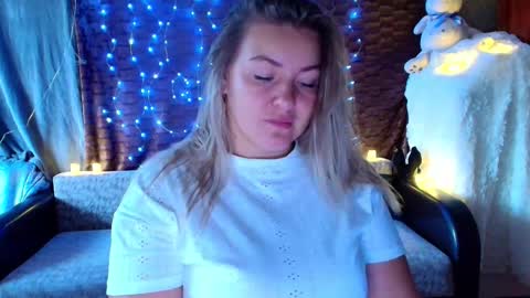 Nika online show from September 2025 02:44:02 AM