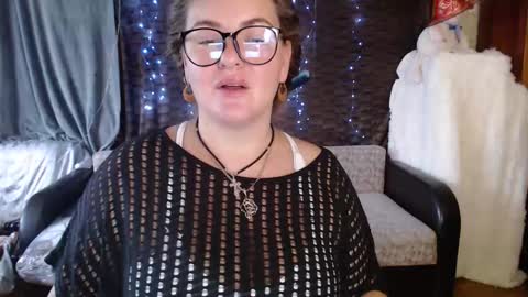 Nika online show from November 2025 06:46:01 AM