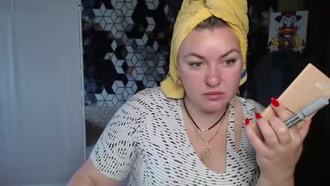 Snapshot of nikaskylink chatting on May 2026 05:23:02 AM Nika online show from May 2026 05:23:02 AM