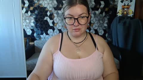 Snapshot of nikaskylink chatting on May 2026 05:02:02 AM Nika online show from May 2026 05:02:02 AM