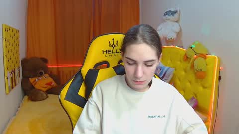 nikastarkk online show from February 2025 10:43:01 PM