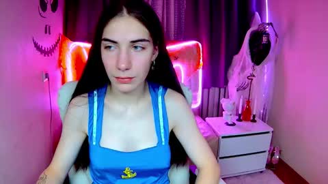 nikastarkk online show from October 2025 07:55:02 AM