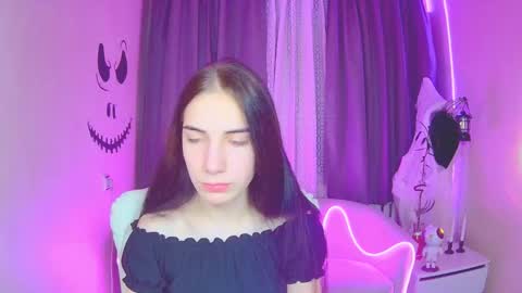 nikastarkk online show from October 2025 07:48:02 PM