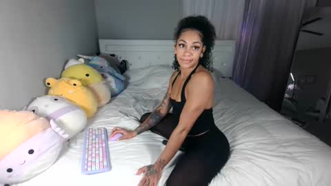 nikayasworld online show from December 2025 04:00:02 AM