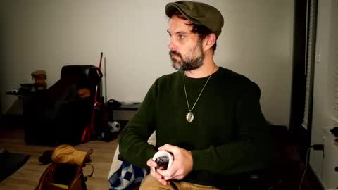 Snapshot of nikejude56 chatting on October 2025 01:20:02 AM Nike Jude online show from October 2025 01:20:02 AM