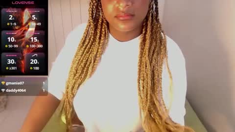 nikitakisskm online show from March 2025 06:01:02 PM