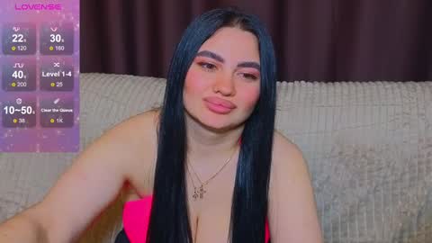 Nikki Kardashian online show from March 2025 02:12:02 AM