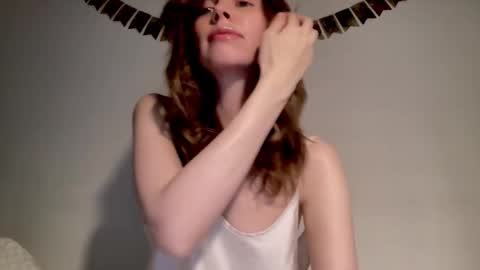 Nikki online show from February 2025 01:20:01 PM