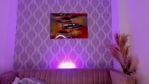 Snapshot of nikki_rousmel chatting on June 2026 03:52:02 AM Nicole online show from June 2026 03:52:02 AM