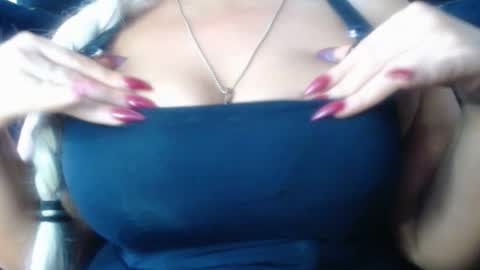 Niquita Sparkles online show from April 2026 04:46:01 AM