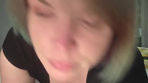 nikkithickumss online show from April 2026 12:14:02 PM