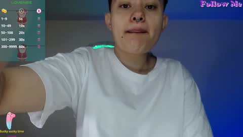 Nikky online show from December 2024 01:11:02 PM