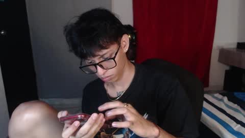 niklaus_wolf online show from October 2025 02:17:01 AM