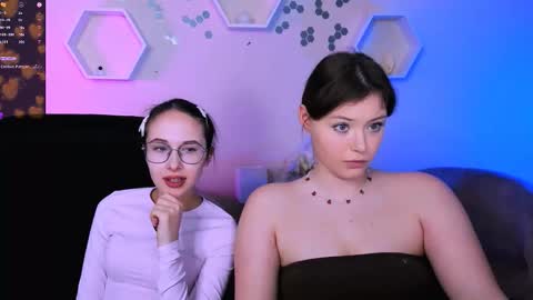 Little Niko  Help me reach my goals online show from November 2025 08:02:01 PM